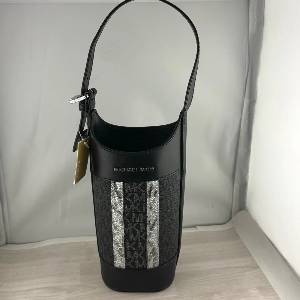 Michael Kors Black and Gray Wristlet
